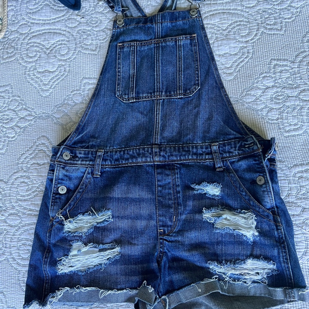 American Eagle Shorts overall tomgirl “shortall”